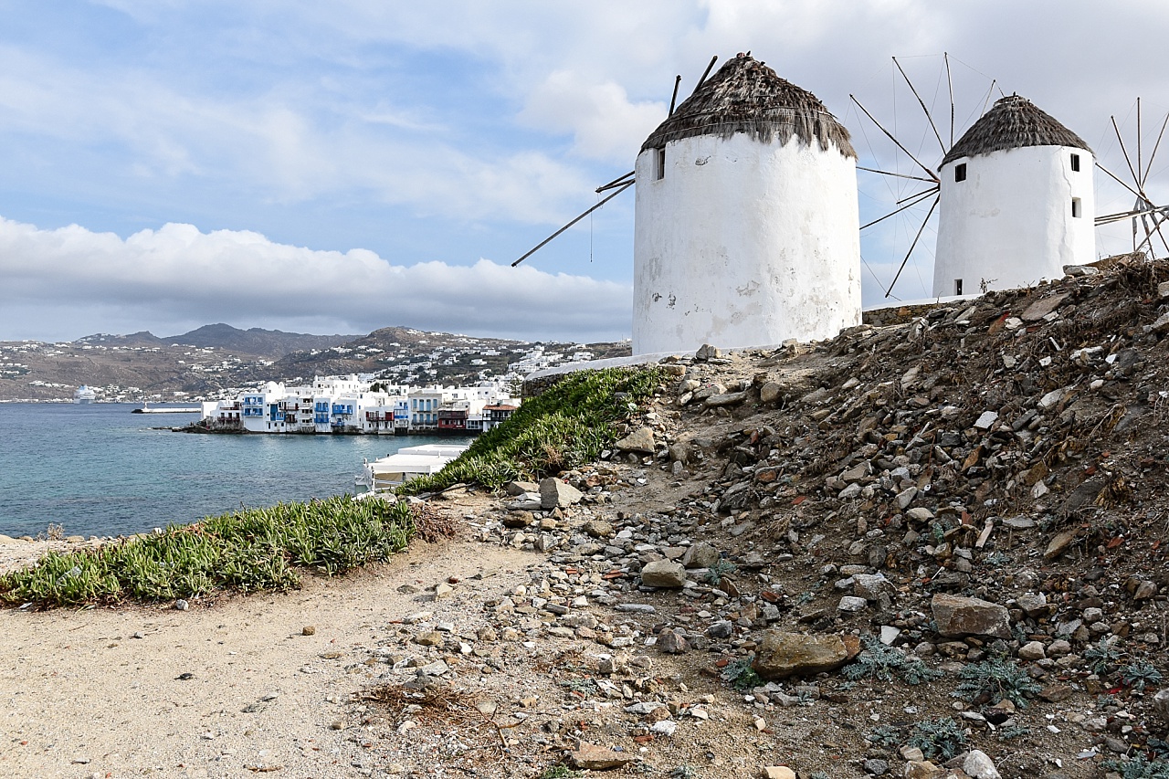 Invisible Mykonos 2019
